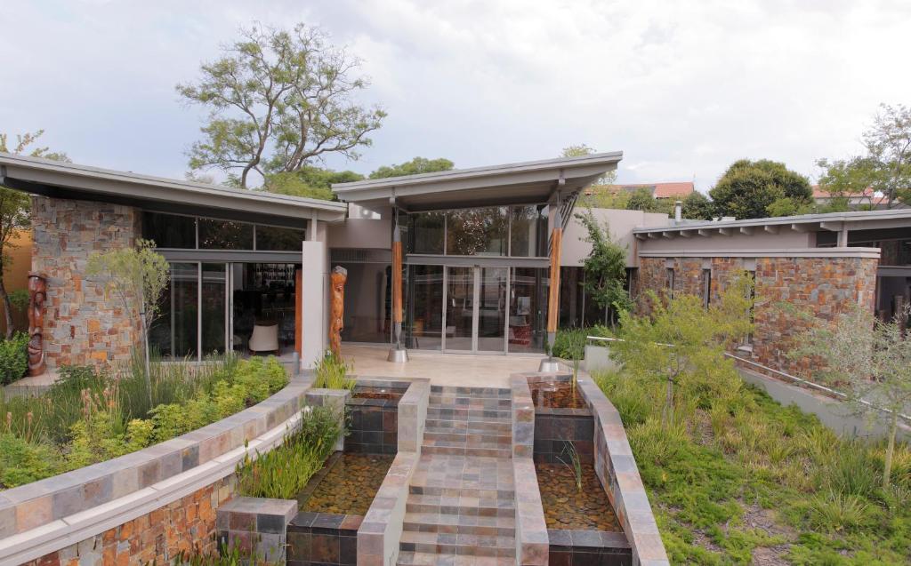 The Capital Moloko Hotel Johannesburg Exterior photo